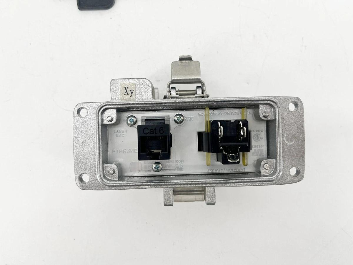 Used Grace Engineered Products P-R62-F3R0 Ethernet Panel Interface Connector