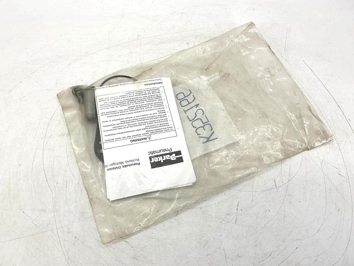 New Parker K352166 Seal Kit Gaskets & Seals Replacement Parts