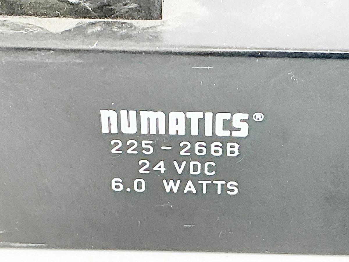Numatics 225-266B Solenoid Coil 24VDC 6W