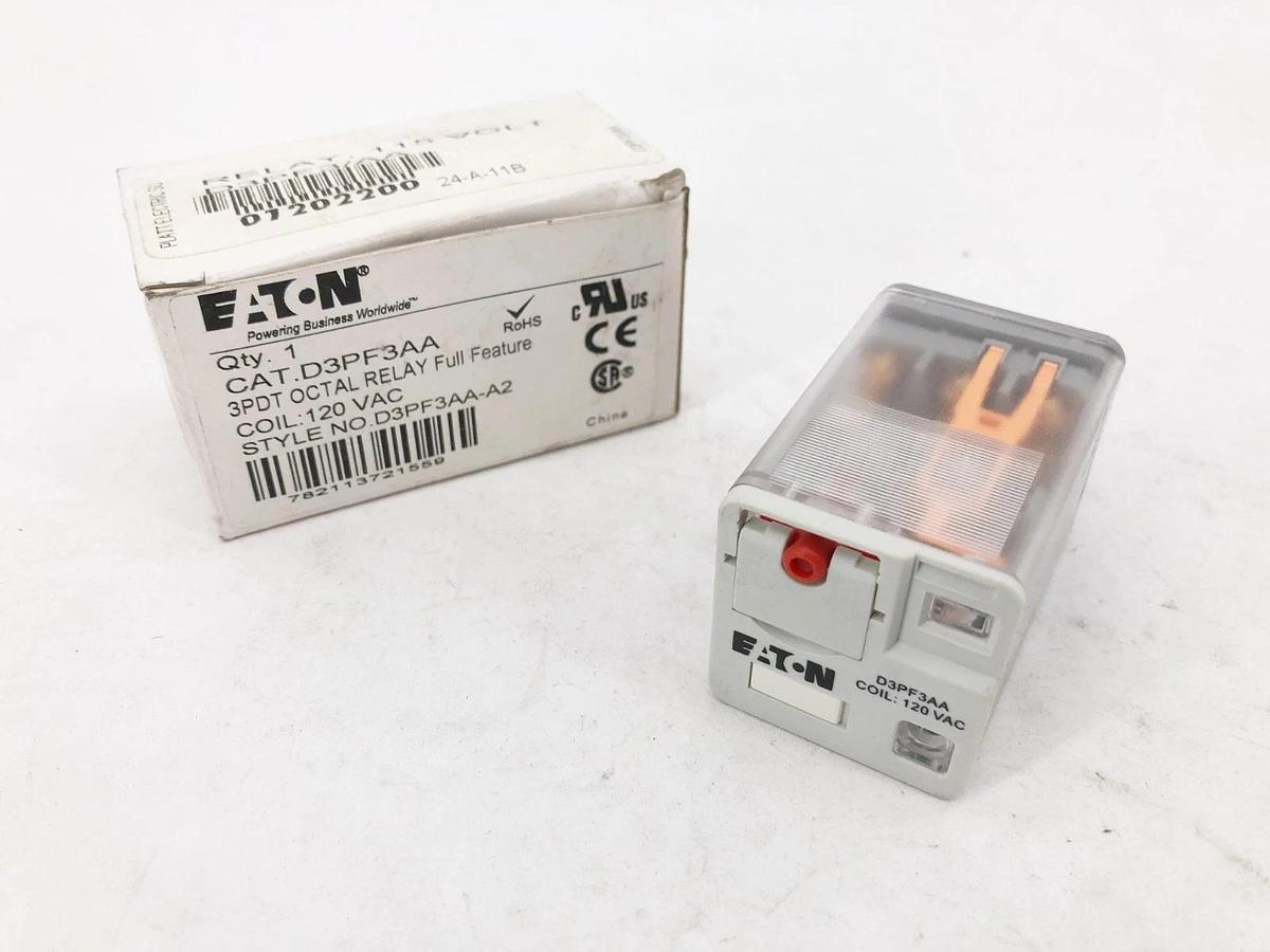 New Eaton D3PF3AA Relay 3PDT Octal Full Feature 120VAC