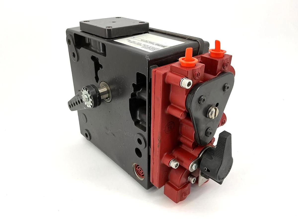 Used Bailey Controls AV112100 Pneumatic Positioner Supply Air: 150PSI Max