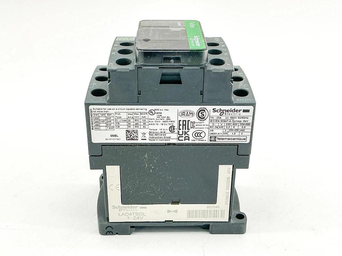New Schneider Electric LC1D09BL Contactor 3P 24V 5HP 036107