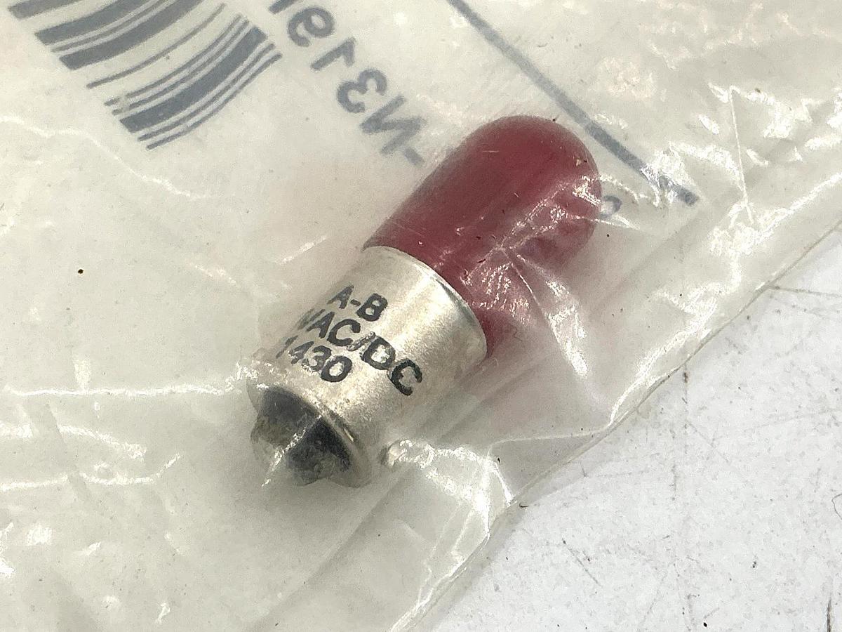 Lot of 3 New Allen Bradley 800T-N319R Ser C Pilot Light LED Lamp Red 24V