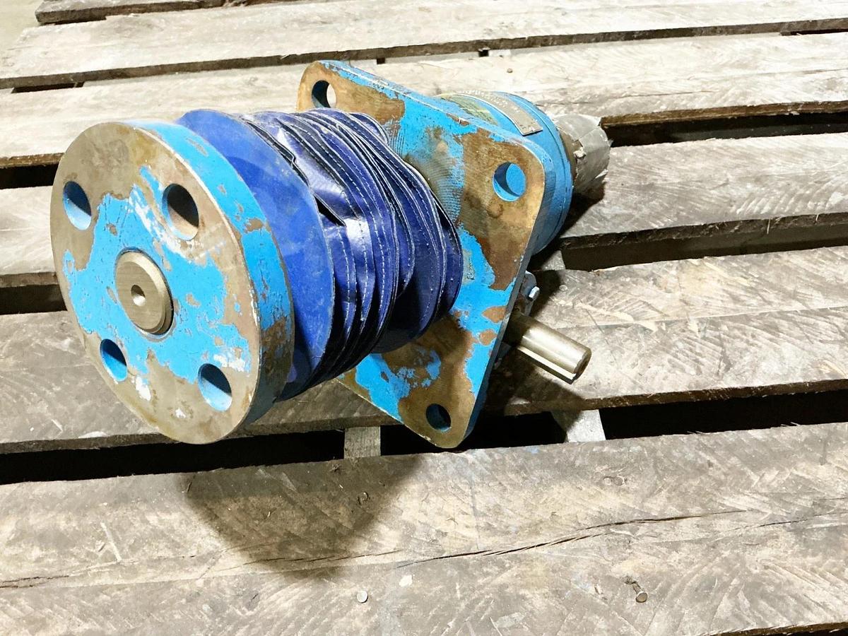 Used Arrangement IM AD 6610SN2BM1/SL 250 Worm Gear Ratio 8.0:1 Grease 7 1401-301