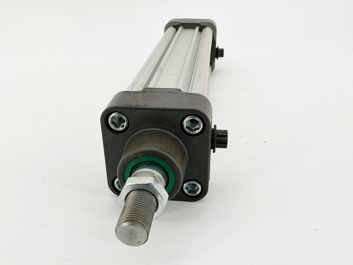New Parker P1D-S050MC-0200SSNNN Pneumatic Cylinder 10Bar
