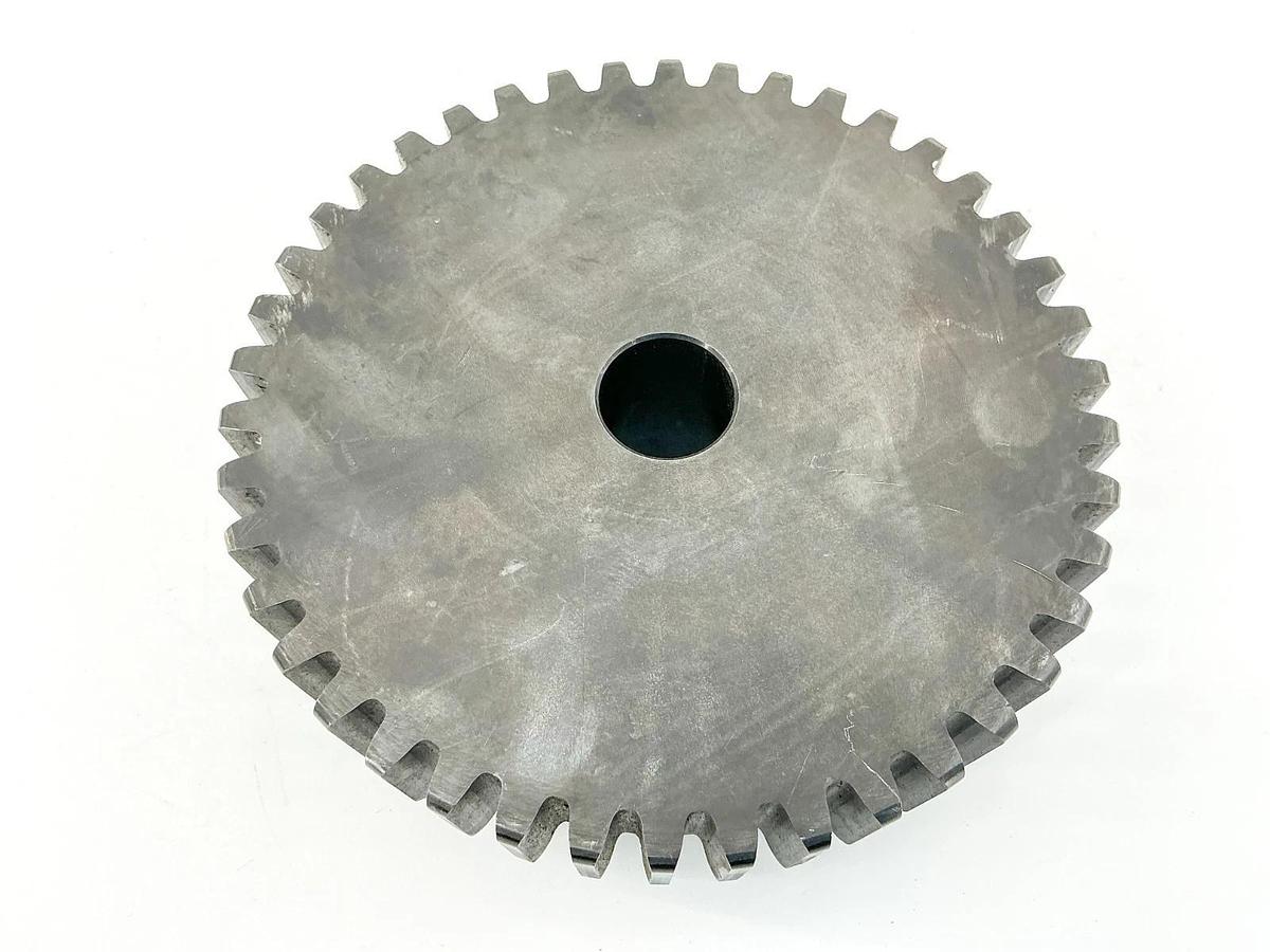 New Martin S642 Gear Spur 42 Teeth 1-1/8 to 2-1/2" Bore - No Box
