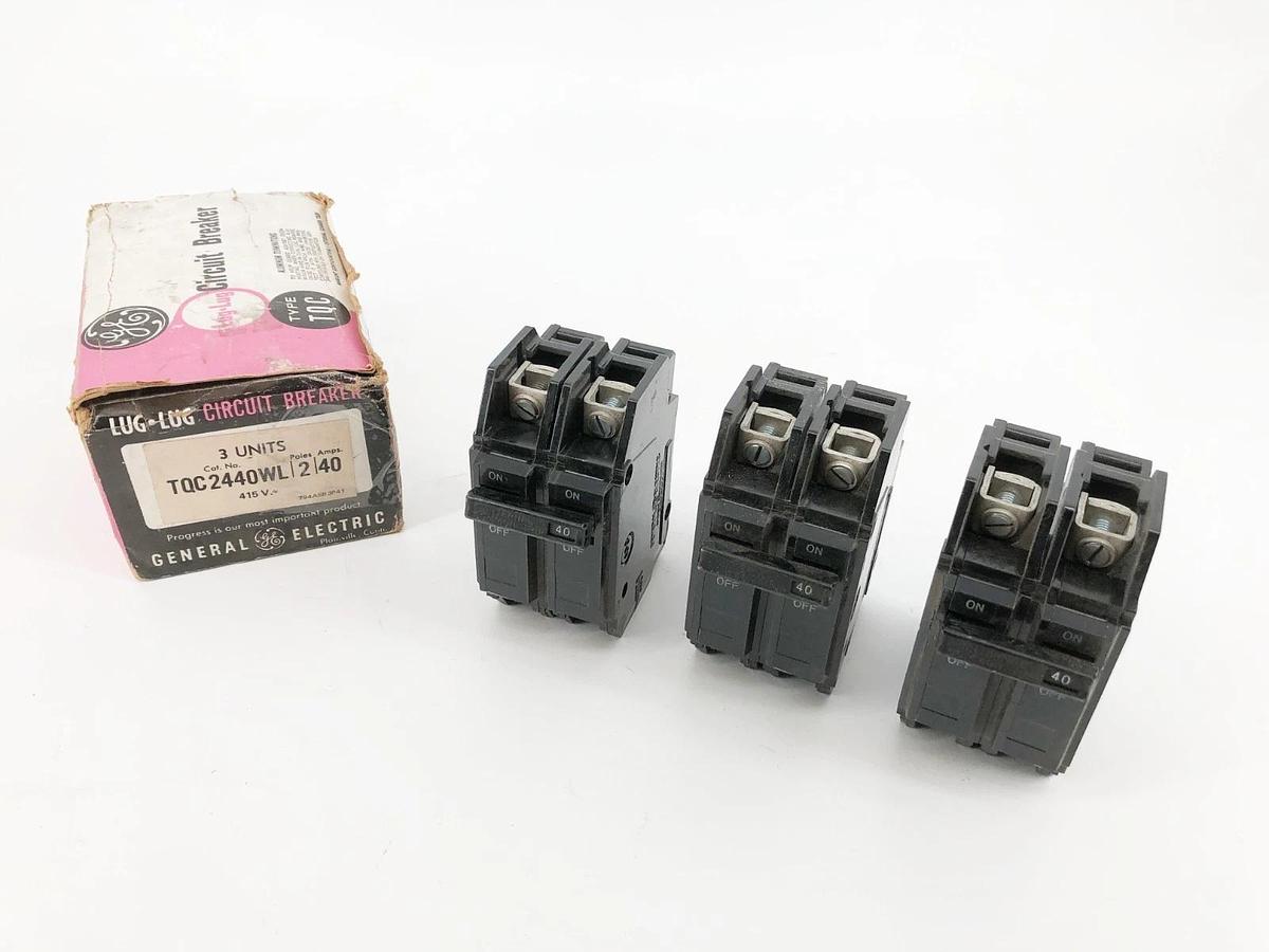 Box of 3 New General Electric TQC2440WL Circuit Breakers 40A 2P 415V