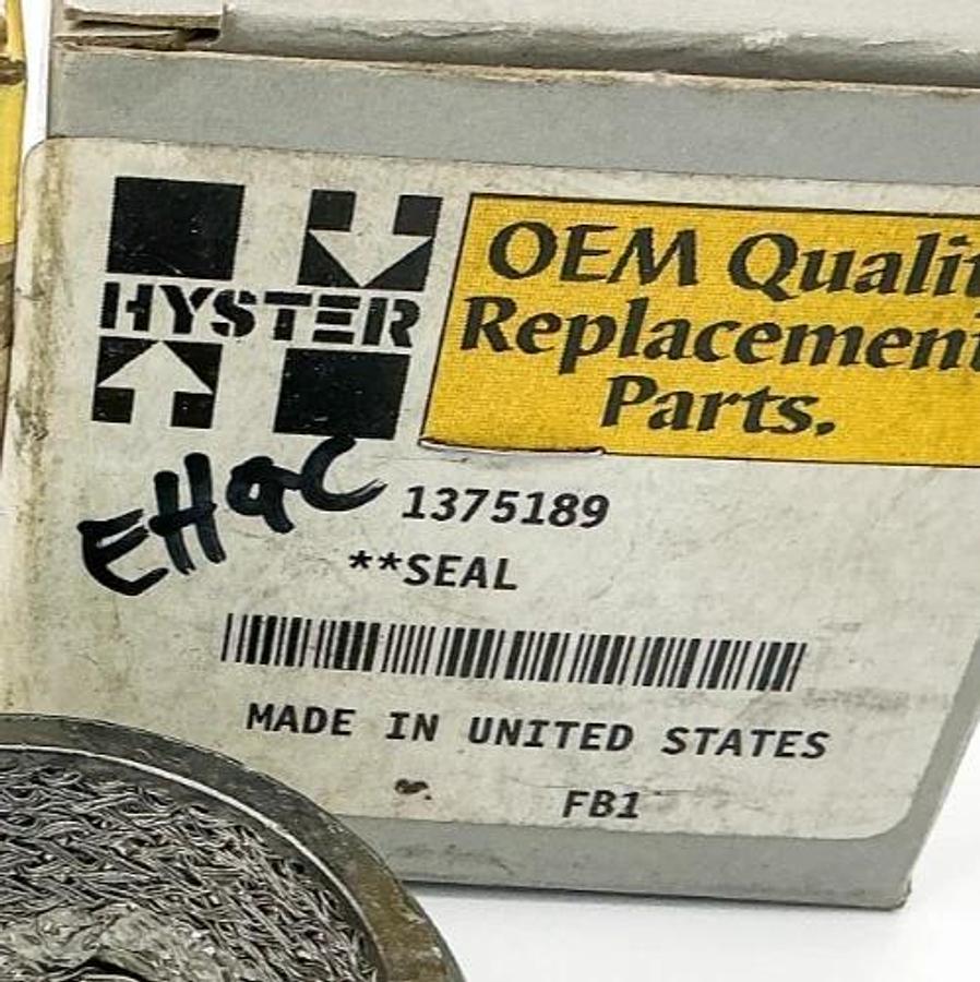 New Lot of 2 Hyster 1375189 Seal