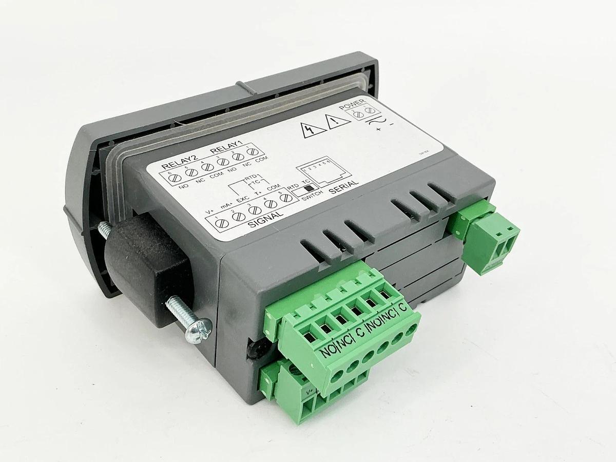 New Precision Digital PD765-7R2-00 Process & Temperature Digital Panel 24V