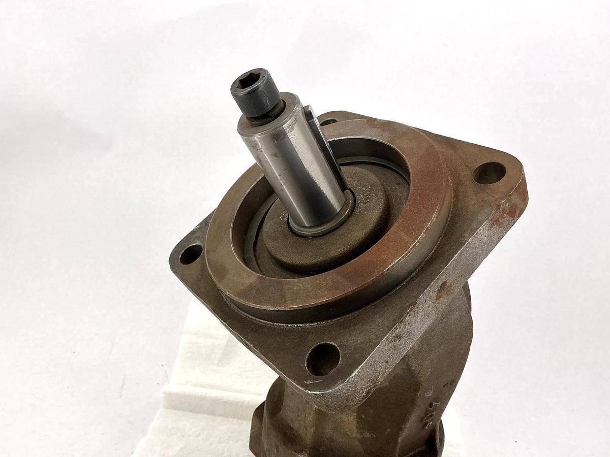 New Rexroth AA2FM 45/61 W-PBD 52 Hydromatik Bent Axis Piston Pump - No Box