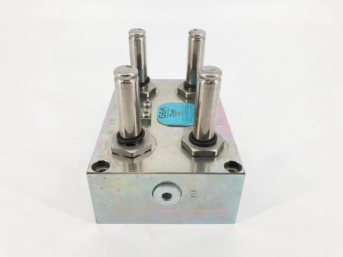 New GEA Danfoss 627500077 4-Way Valve Block 2.65mm Seat w/ Orifice