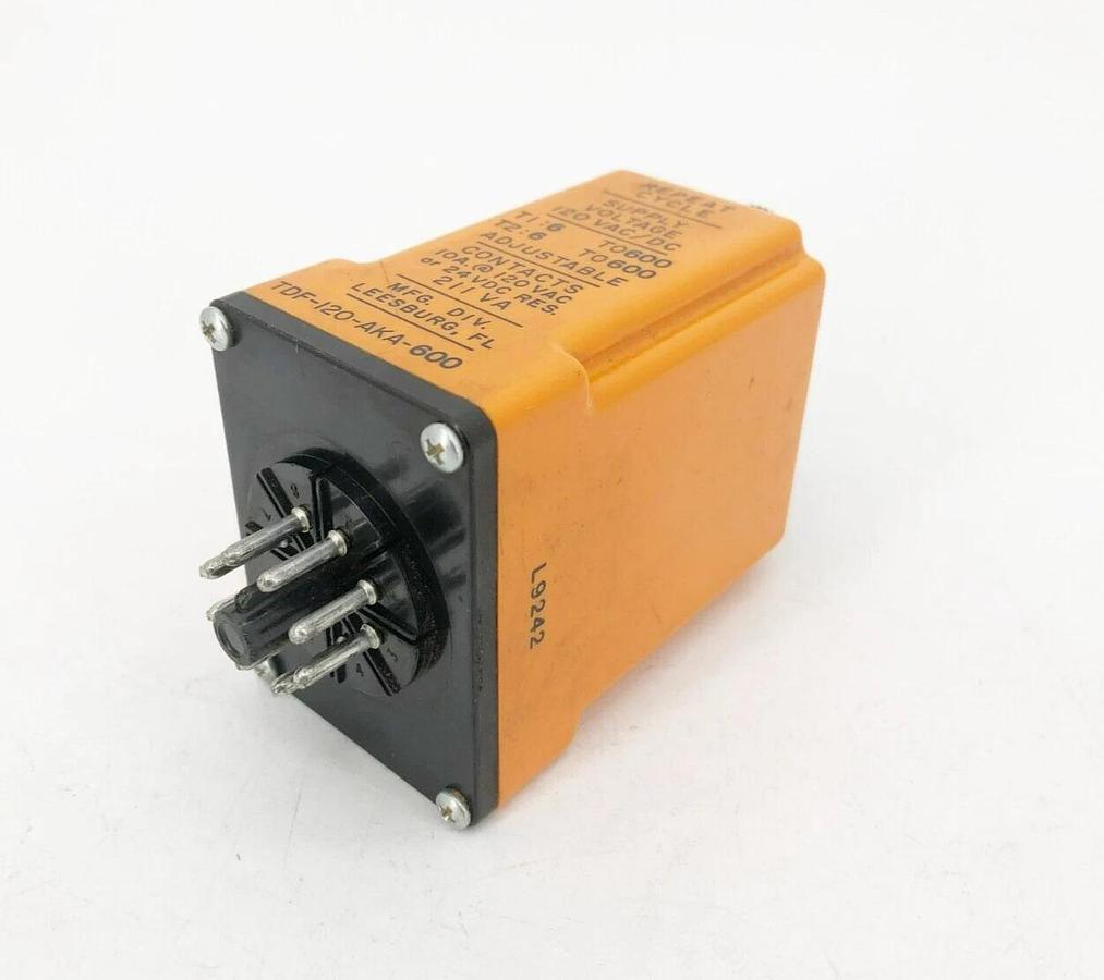 Used Diversified Electronics TDF-120-AKA-600 Time Delay Relay 120VAC/DC 8-Pin