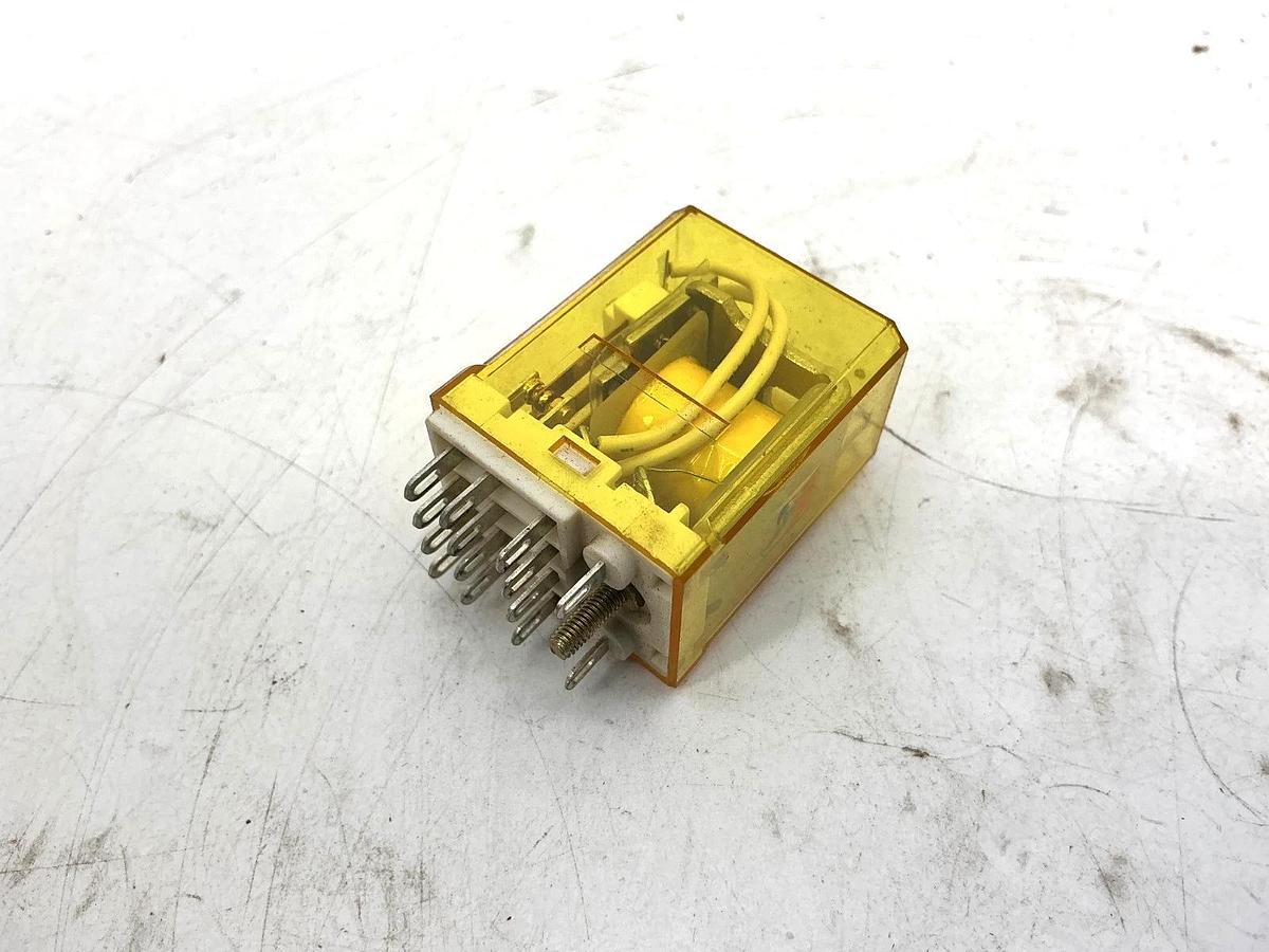 Lot of 4 New IDEC RY4S-UDC24 Miniature Relay 14-Pin 24VDC 4-Pole