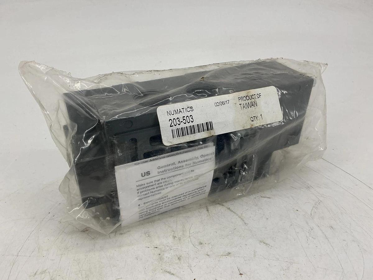New Numatics 203-503 Sub-Base 1-Station Side Ports Only 3/4" NPT 203503