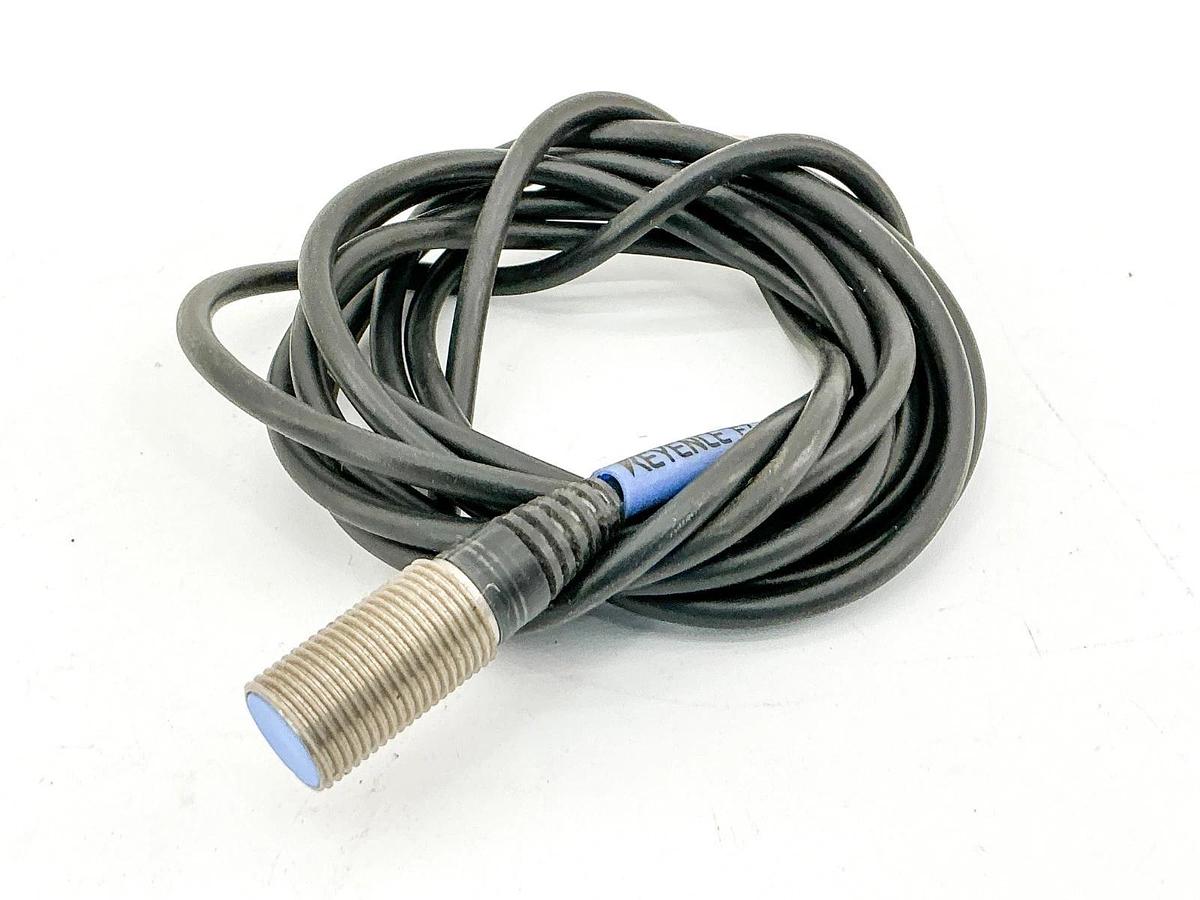 New Keyence EZ-12M Proximity Sensor 12-24V