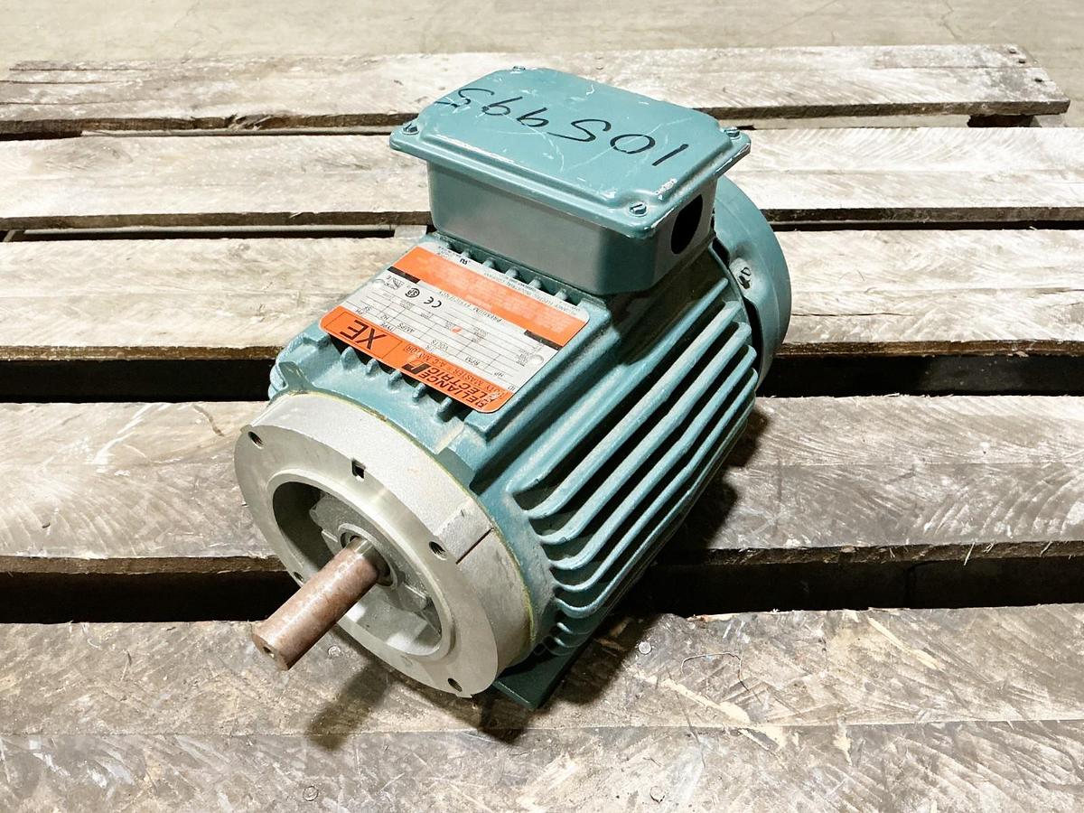 Used Reliance P14G7647M-CB Electric Motor 575V 3450RPM 1.5HP 1.5A FL143T 25BC02JPP30A