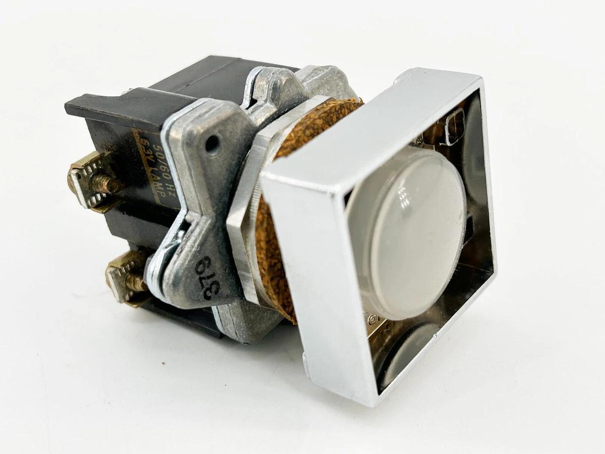 New Cutler Hammer E30BD Pilot Light Unit 1F Lens 480V XFR