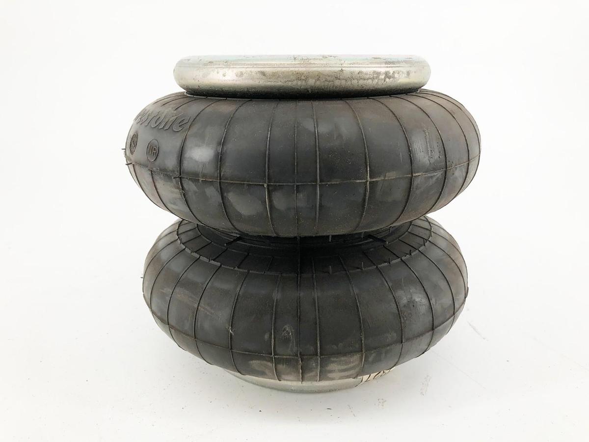 New Firestone W01-358-7327 Air Spring Double Conv. 3/4" NPT Style 26 - No Box
