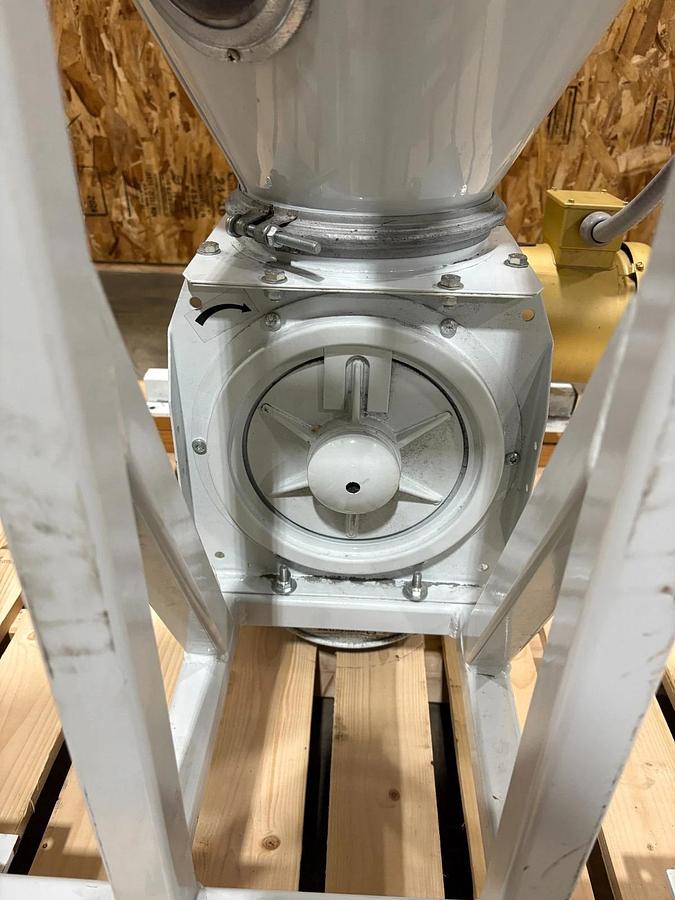 Kongskilde Polyvac 50 Pneumatic Conveying System RF20S Rotary Valve 5hp Blower