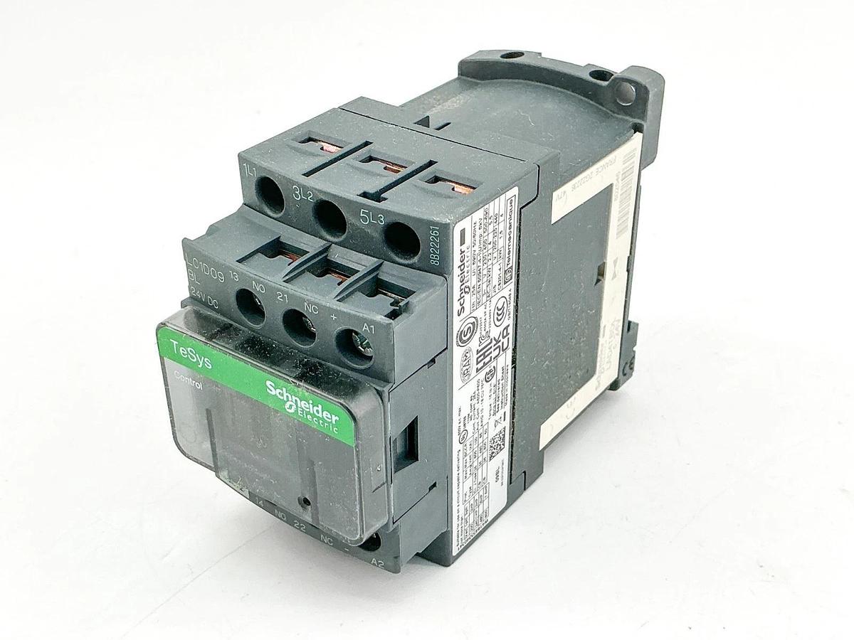 New Schneider Electric LC1D09BL Contactor 3P 24V 5HP 036107