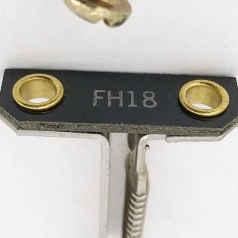 Lot of 2 New Cutler Hammer FH18 Overload Heater Elements Type A 177C524G18