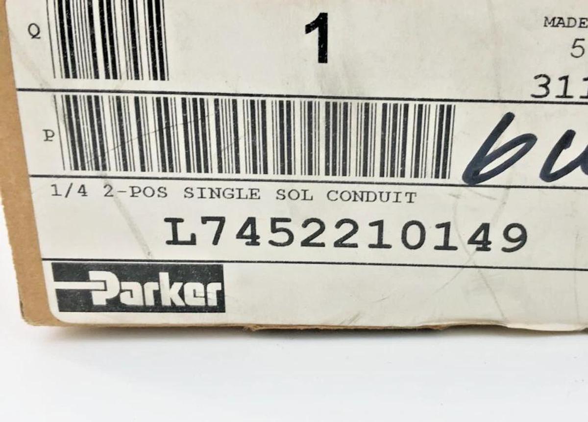 New Parker L7452210149 Pneumatic Valve 24VDC 6W