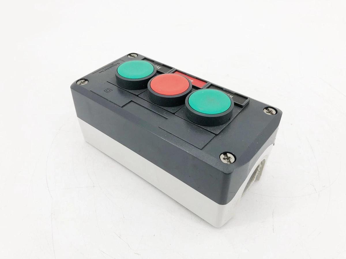 Used Schneider Electric XAL-D/K H7 Pushbutton Station Close-Stop-Open