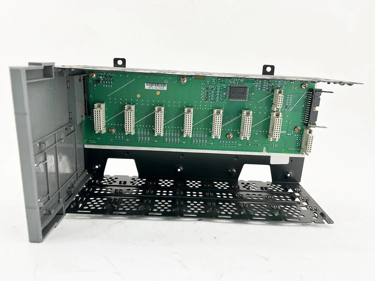 Used Allen Bradley 1746-A7 PLC Rack Modular Chassis 7 Slot 10A 5VDC Ser.B
