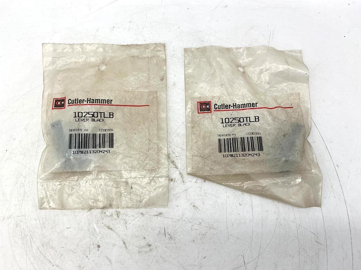 Lot of 2 New Cutler-Hammer 10250TLB Ser A1 Selector Switch Lever Black 30mm