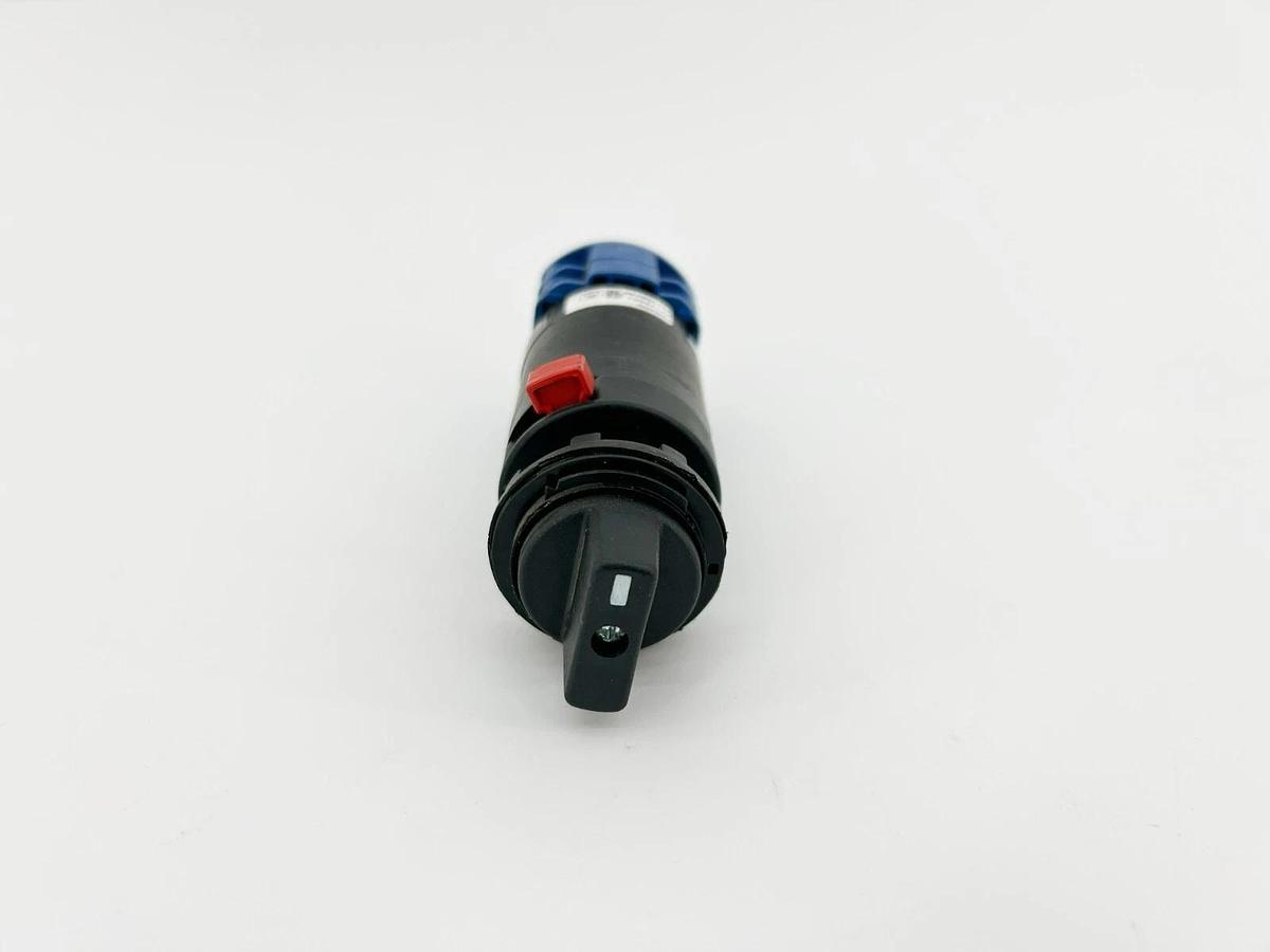 New Kraus & Naimer CAD11 Selector Switch 0.13 AMP AC1, 0.06 AMP DC1