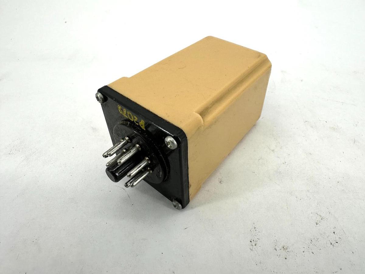 Used AGASTAT SCBRXO12XXAAXA Timing Relay 120V Time 0.1-3sec 8 Pin