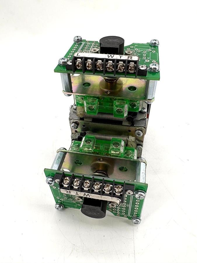 New J.R. Merritt Controls VNSOEA-14031 2-Axis Joystick Spring Returns to Center