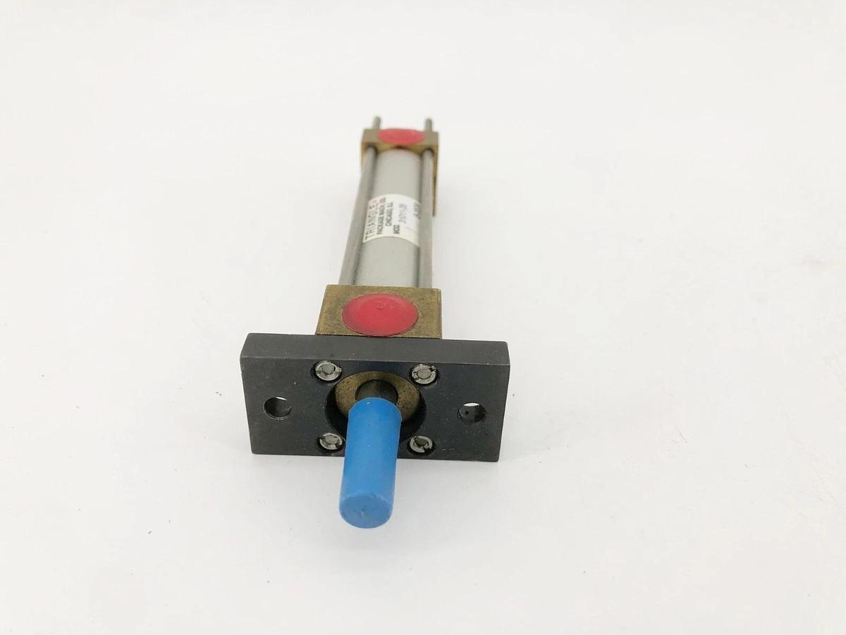 New Triangle 31011-35 Pneumatic Cylinder 3/4" Bore x 2-1/2" Stroke - No Box