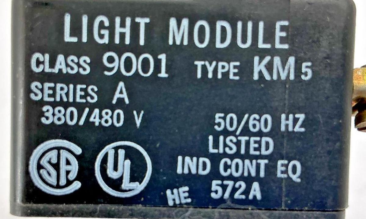 Used Square D 9001-KM-5 Series A Light Module Class 9001 Type KM-5 380/480V 50/60HZ