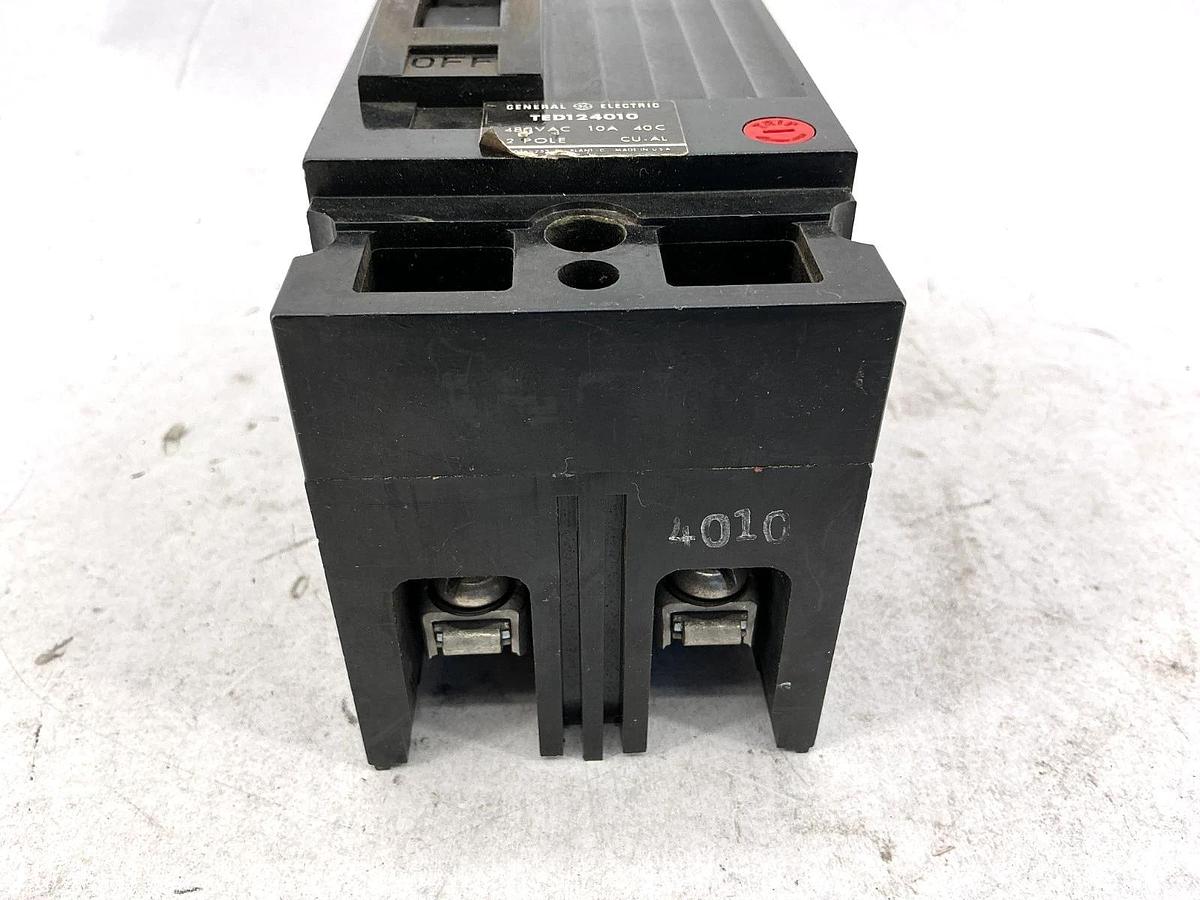 Used GE General Electric TED124010 Circuit Breaker 2-Pole 10A 480VAC