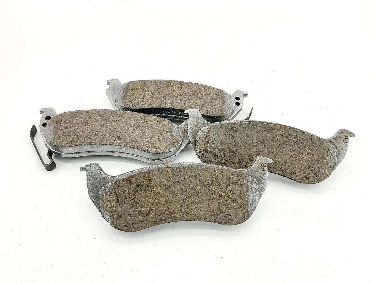 New Duralast MKD694 Brake Pad Kit 540822