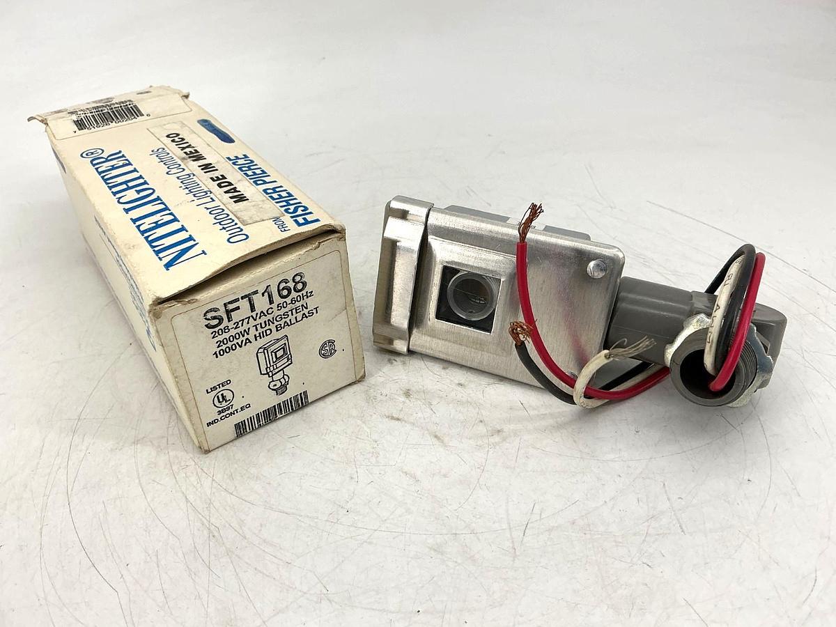 New Fisher Pierce SFT168 Nightlighter Outdoor Lighting Controls 277VAC 50/60HZ