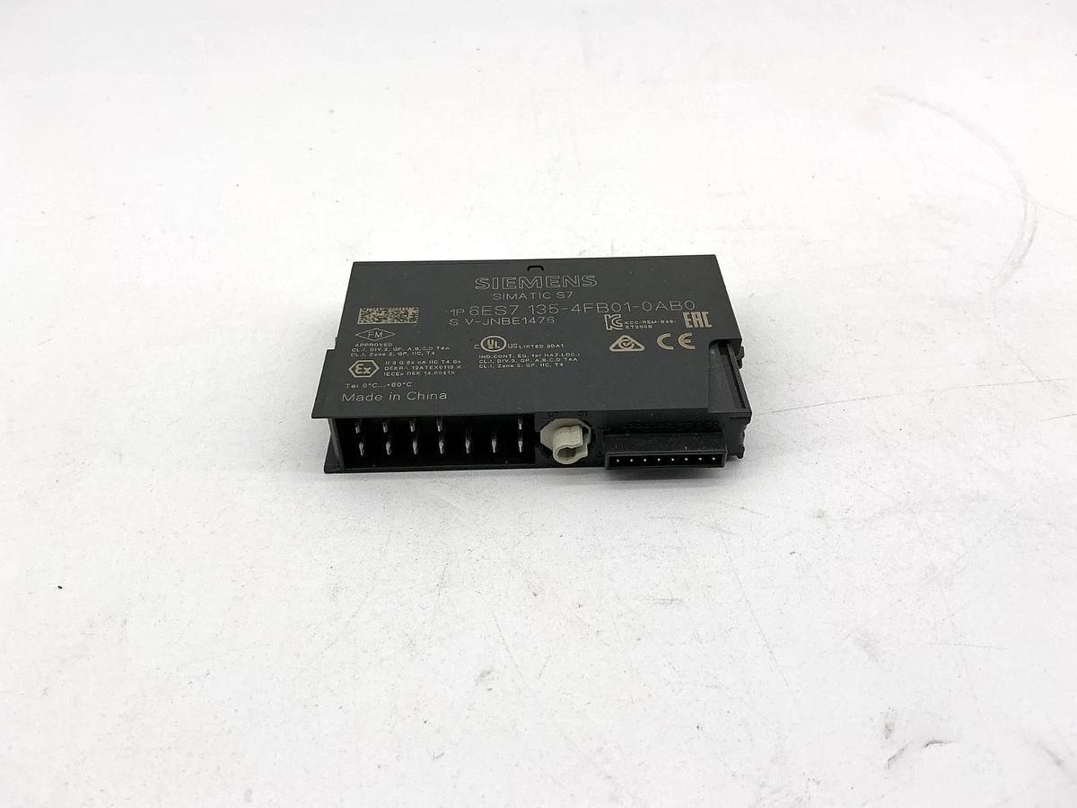 Used Siemens 6ES7135-4FB01-0AB0 Simatic S7 Electronics Module