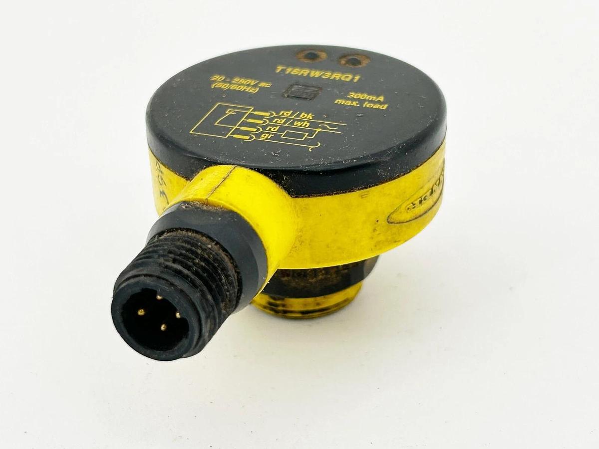 Used Banner Engineering T18RW3RQ1 Barrel Mount Sensor EZ Beam 250V 20M Range