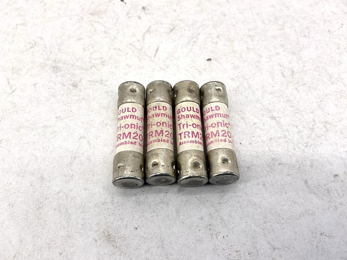 Lot of 4 New Gould Shawmut TRM20 Tri-Onic Time-Delay Fuse 20A 250V