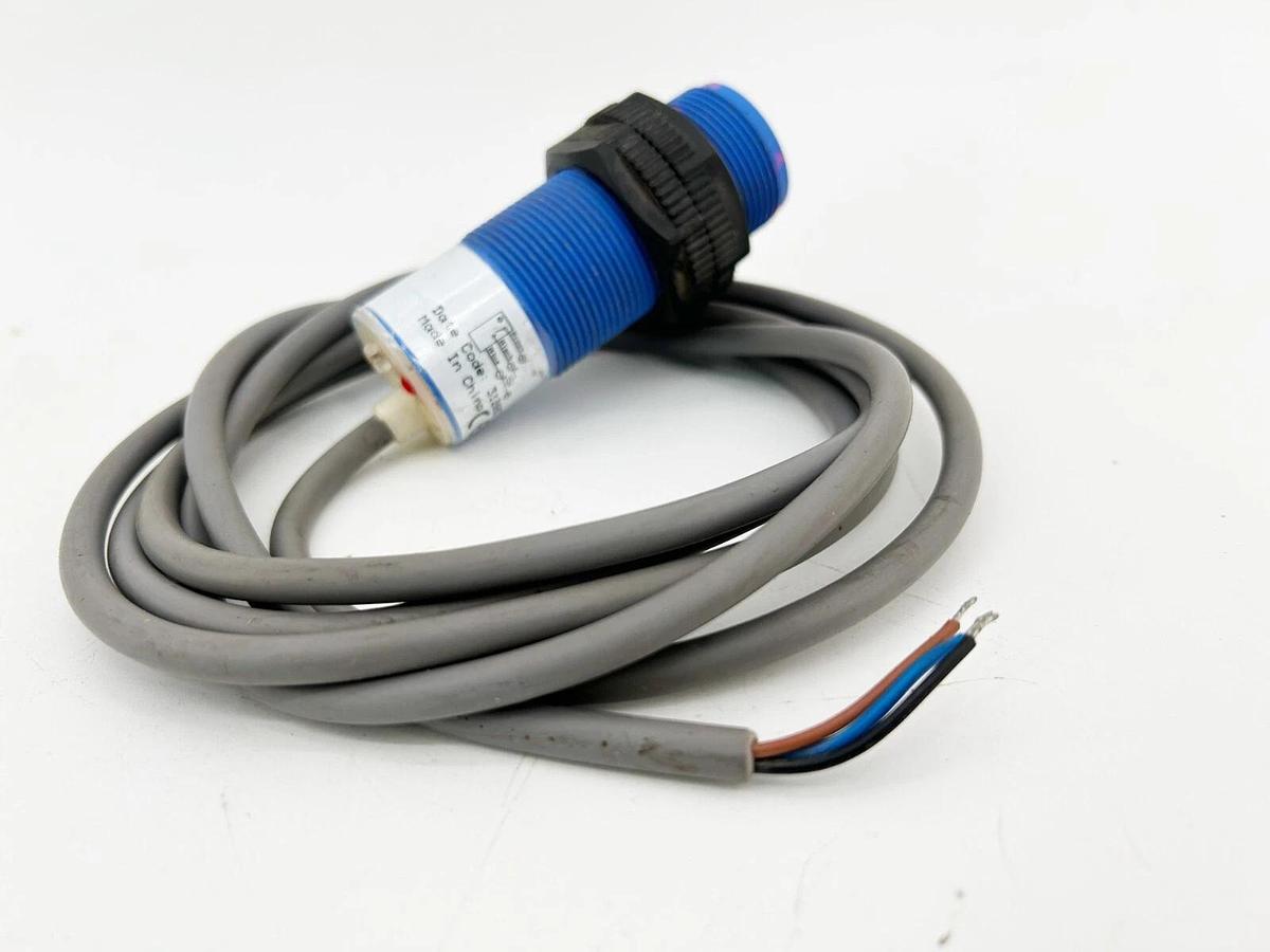 Used Cutler Hammer E53KAL30T111 Tubular Proximity Sensor 10-30VDC 300MA