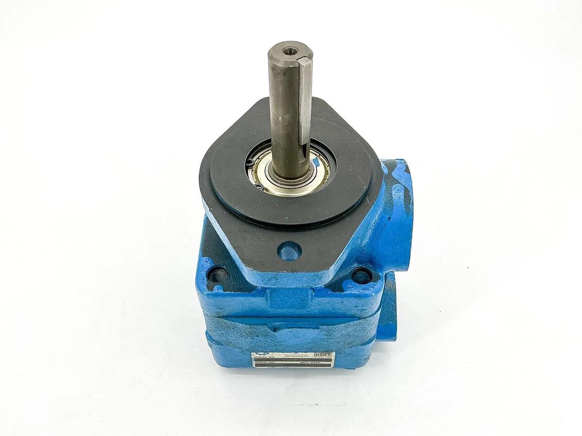 New Fluidyne V21P13P1C11R Vane Pump - No Box