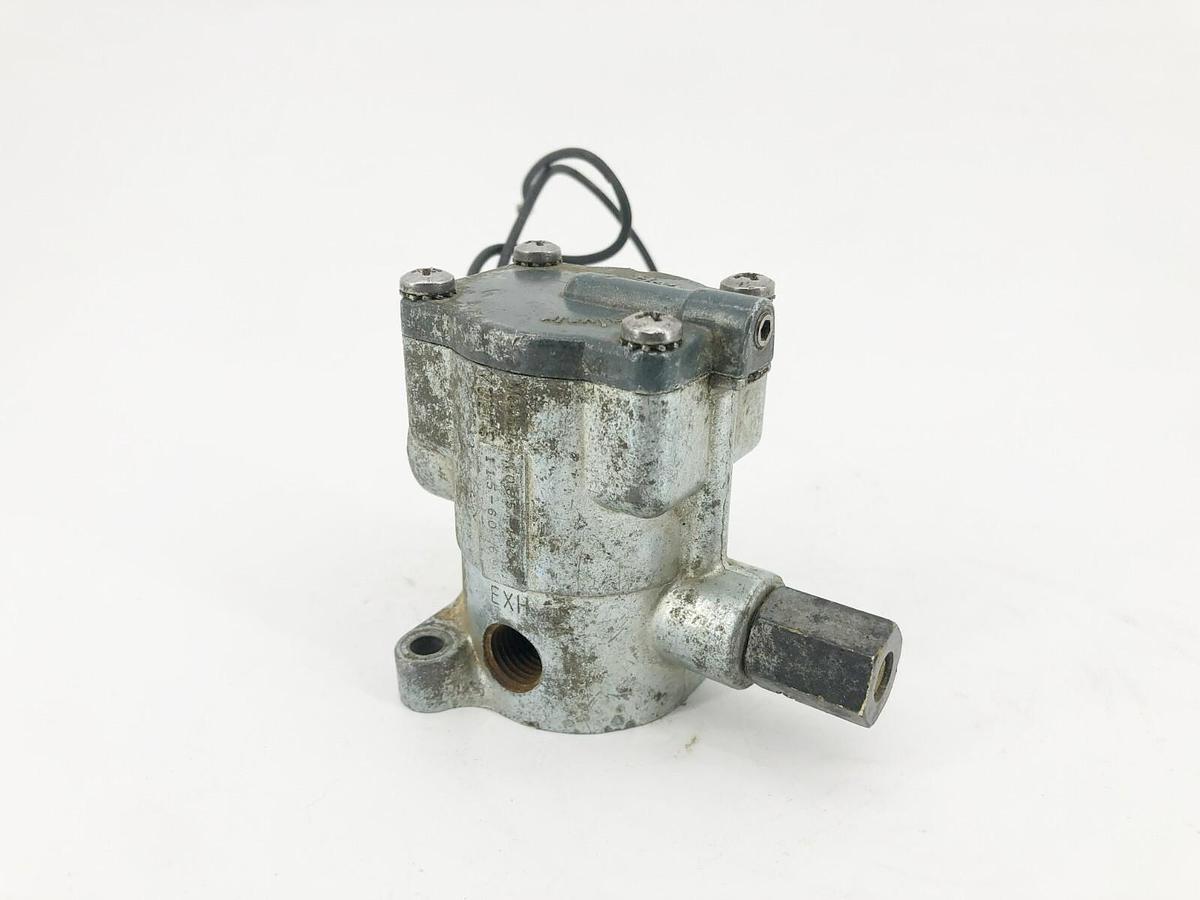 Used Bellows Valvair Parker K065-1033 Pilot Solenoid Valve 115V 60Hz