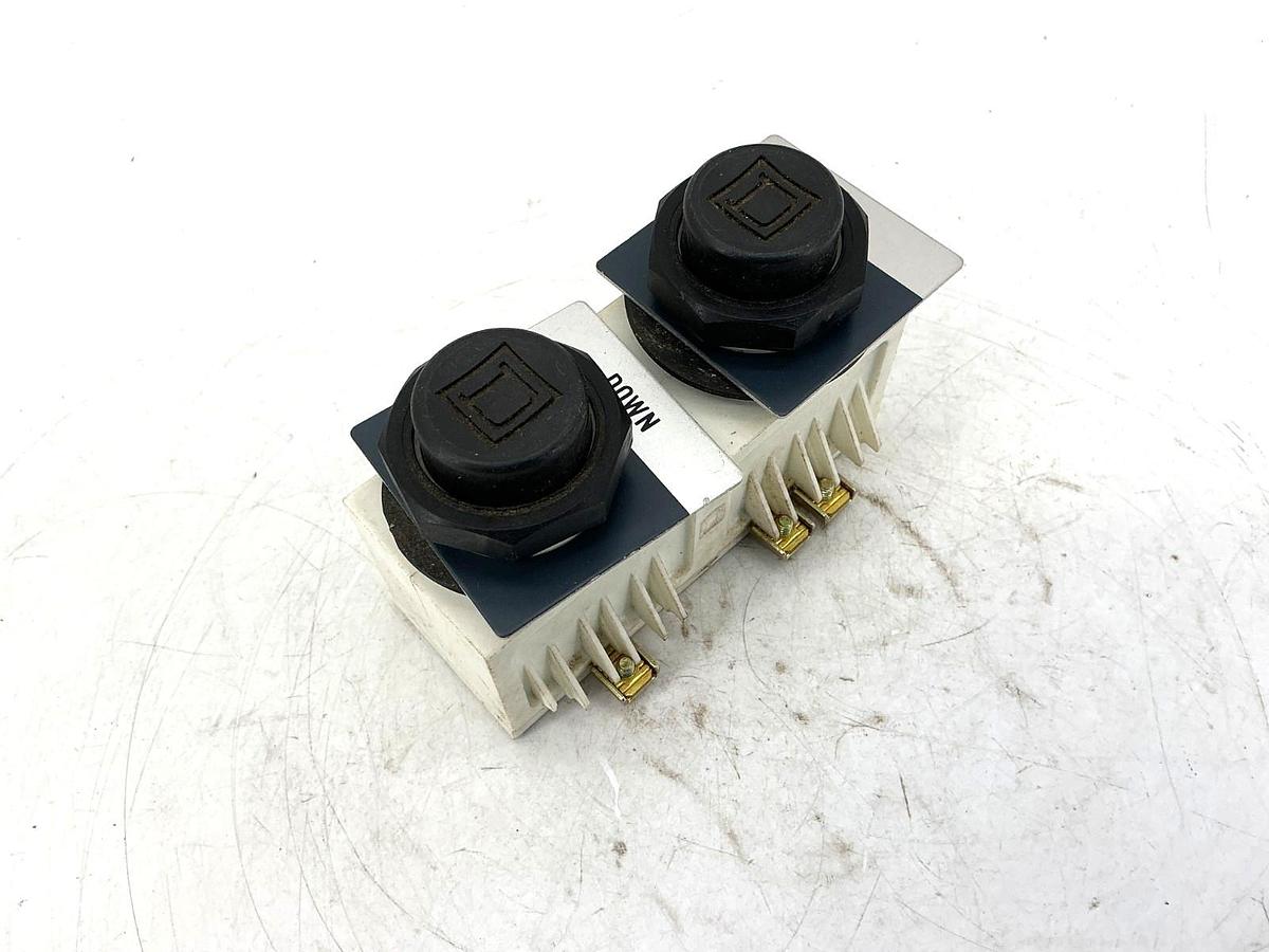 Used Square D 9001SKRU-2 2-Speed Operator Pushbutton Up & Down 15/30A 120/240VDC