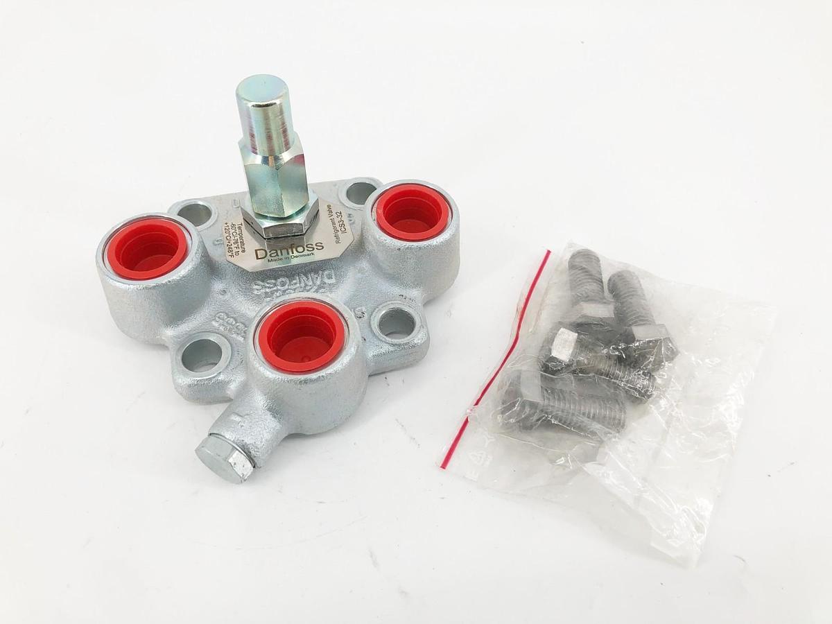 New Danfoss 027H3173 Refrigerant Valve Top Cover 3-Pilots ICS3-32 - No Box