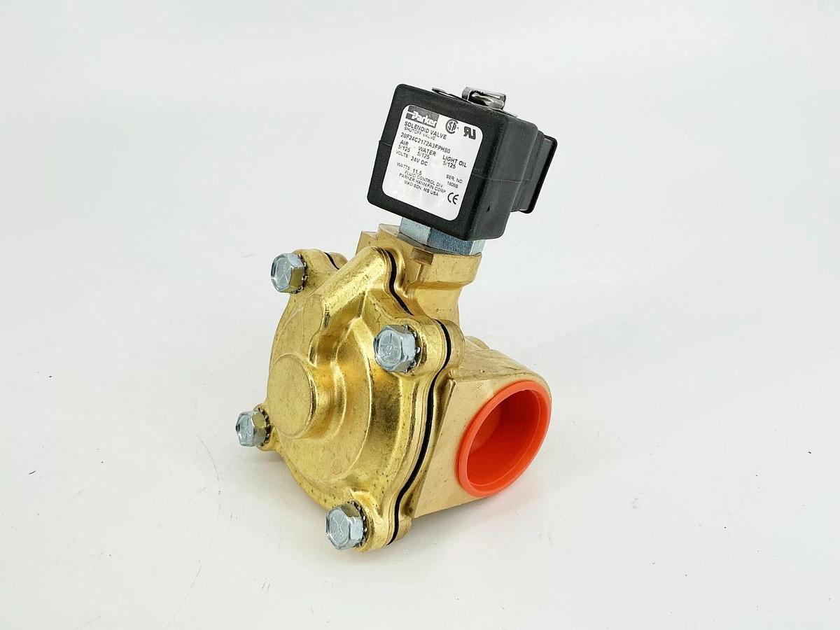 New Parker 20F24C2172A3FPH80 Solenoid Valve 1-1/4" NPT 24VDC 11.5W