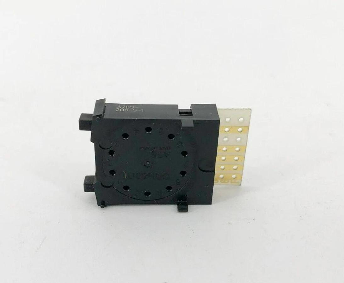 Lot of 5 New Omron A7BS-206-1 Thumbwheel Switches