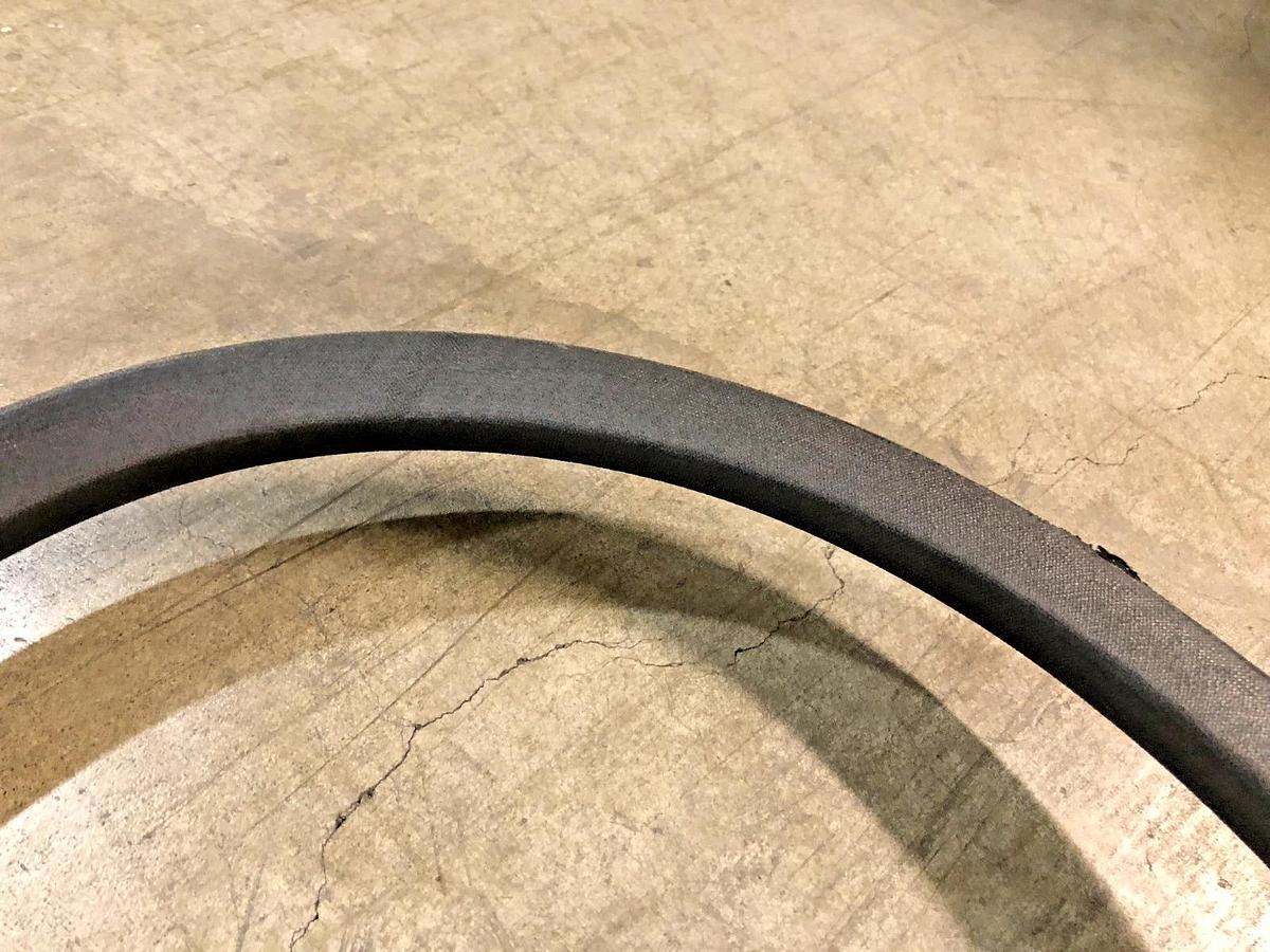 New Continental 8V2000 HY-T Wedge V-Belt -No Box