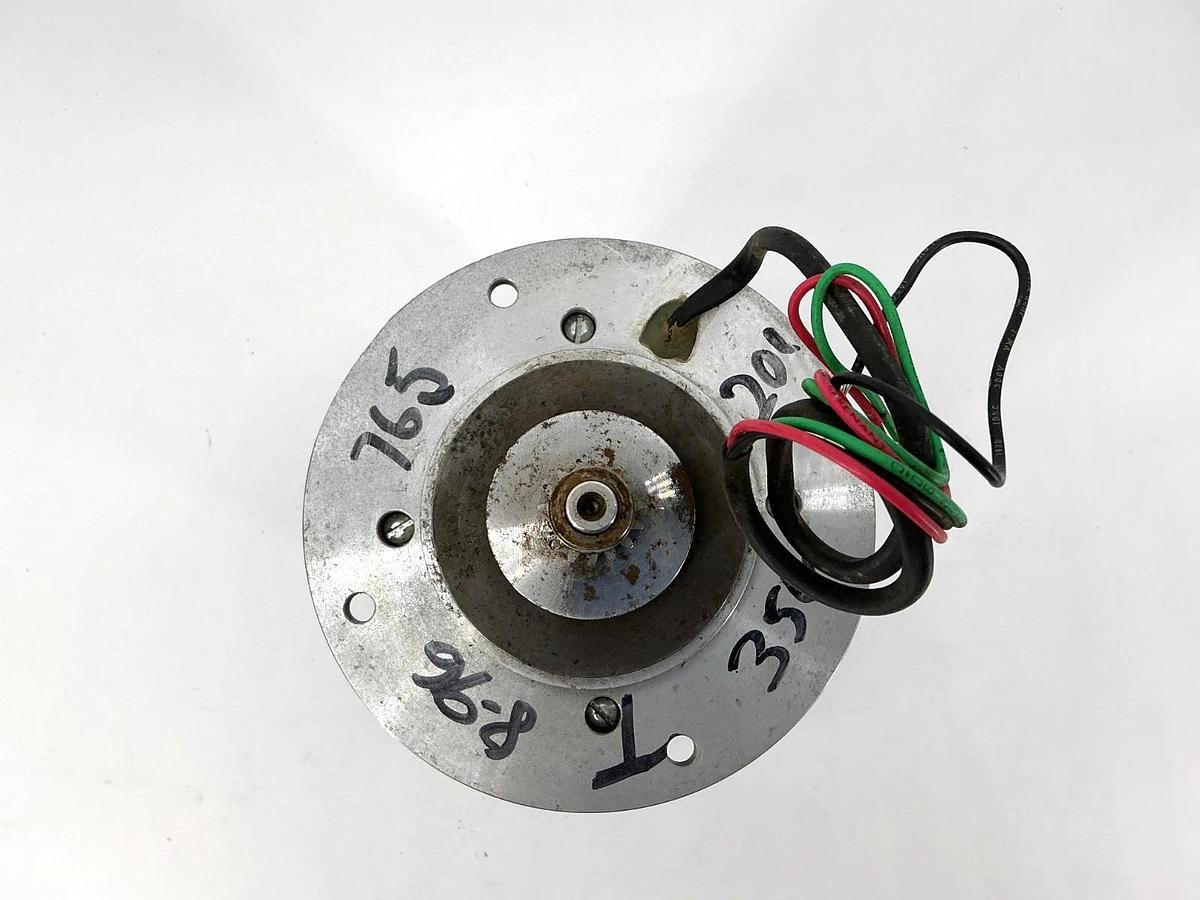 Used Beck 20-2704-21 Damper Motor / Actuator 220OHMS 0.35A 120VAC 50/60HZ 20270421