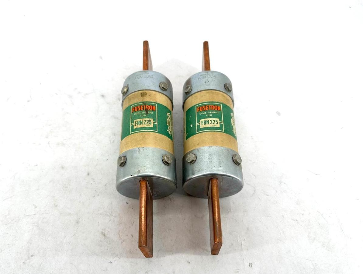 Used Lot of 2 Bussmann FRN-225 Fusetron Dual-Element Fuse 225A 250V